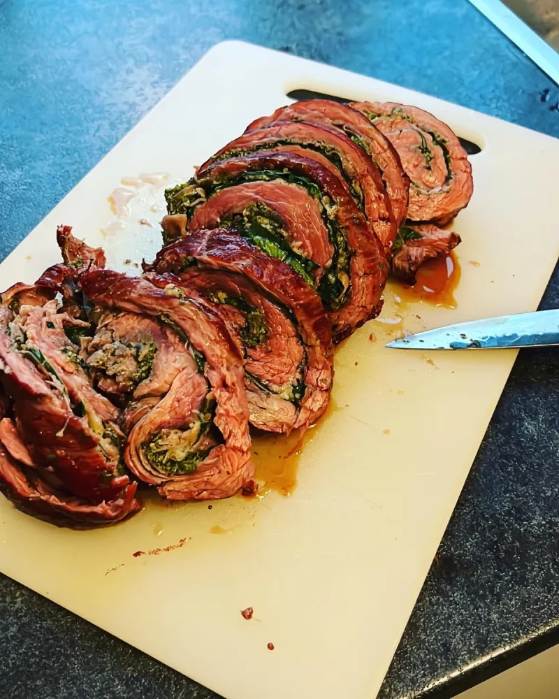 Mediterrane gevulde bavette rollade